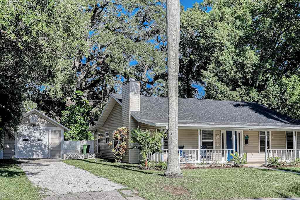 Photo of Outdoor in River District