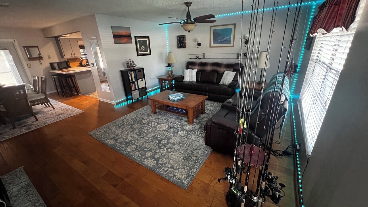 Photo of Livingroom in Buckhead Ridge