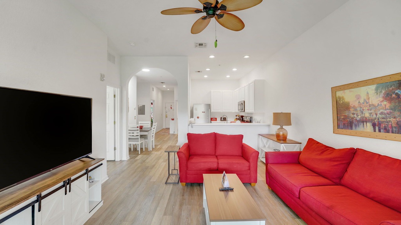 Photo of Livingroom in Bahama Bay