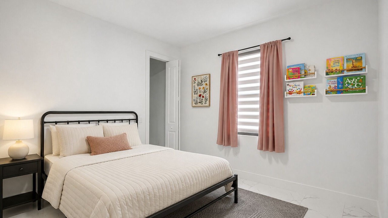 Photo of Bedroom in Eisenhower
