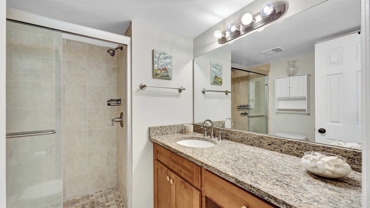 Photo of Bathroom in Central Naples