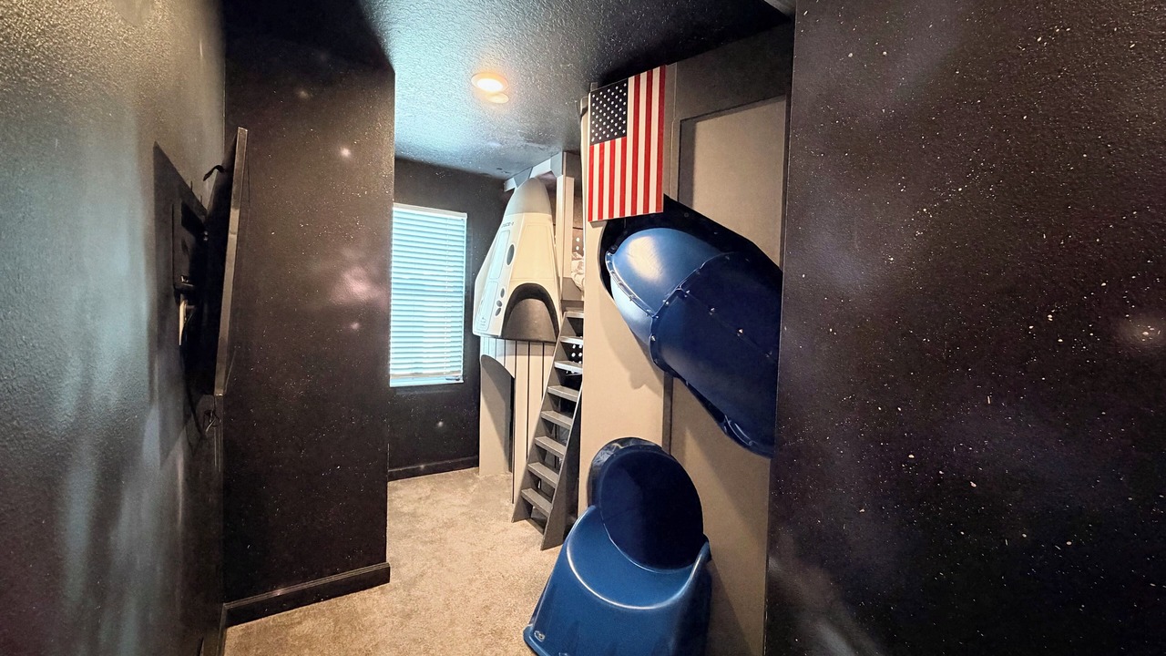 Photo of Bedroom in Melbourne Beach