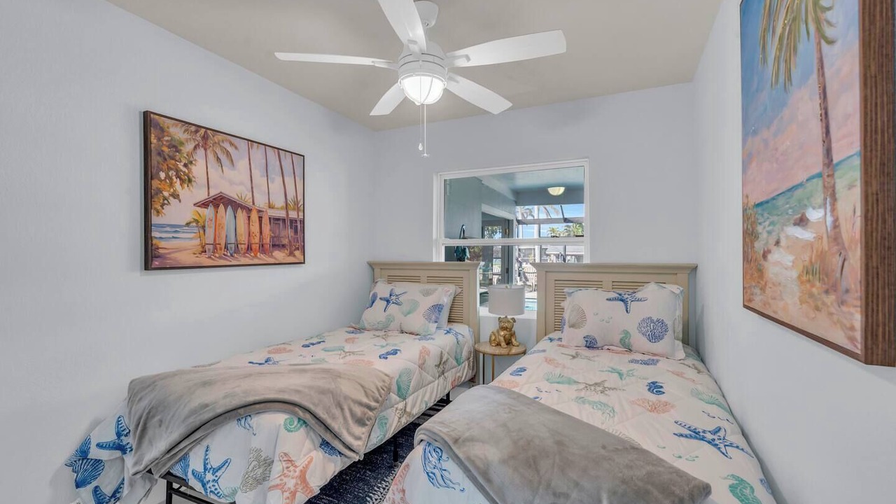 Photo of Bedroom in Yacht Club