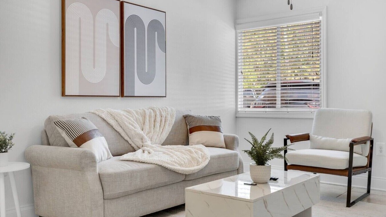 Photo of Livingroom in SoHo