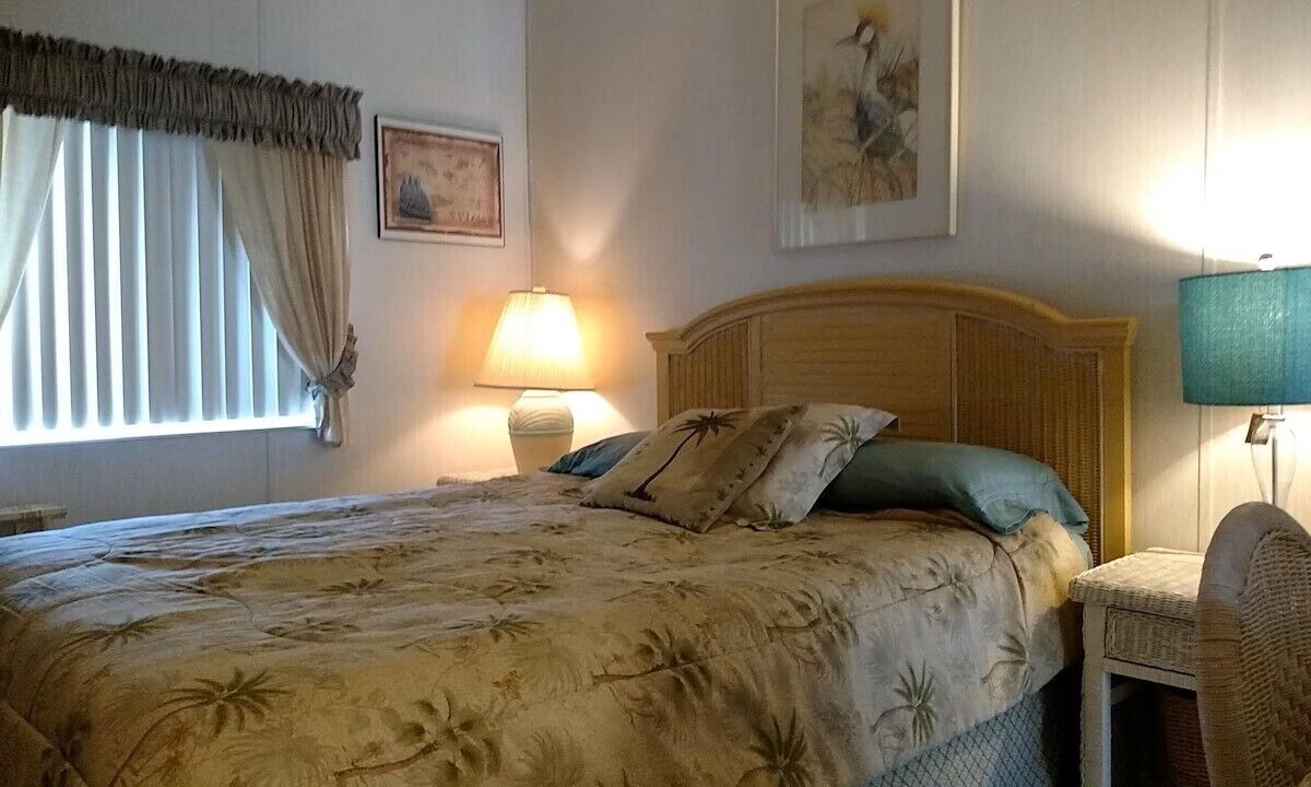 Photo of Bedroom in Cudjoe Key