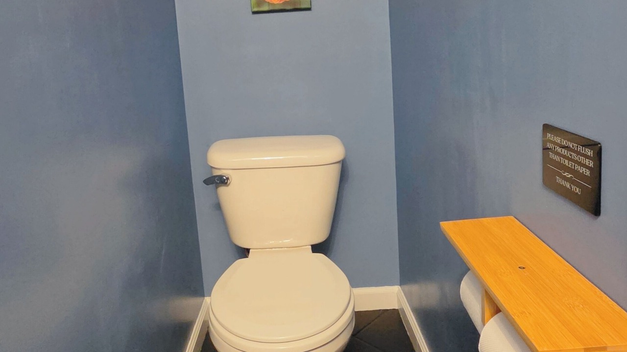 Photo of Bathroom in Passyunk Square