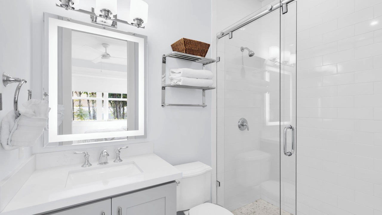 Photo of Bathroom in Upper Matecumbe Key