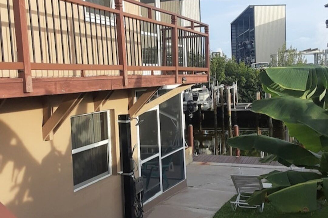 Photo of Outdoor in Naples