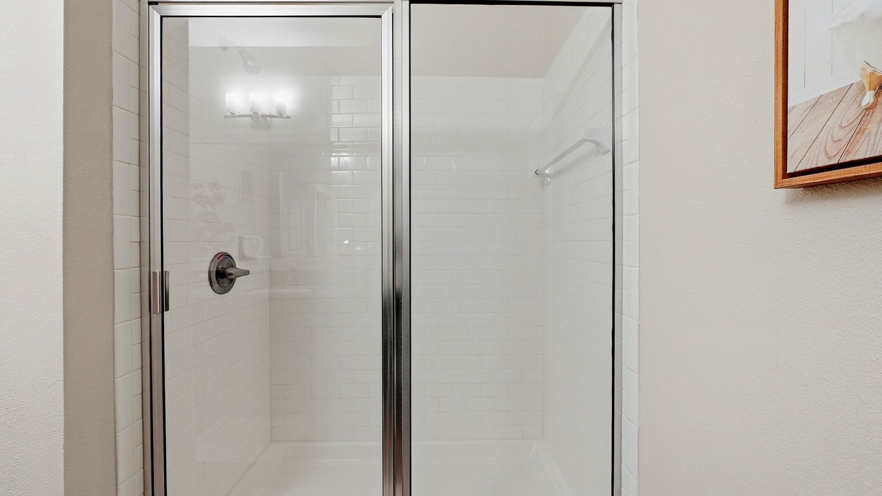 Photo of Bathroom in Courier City - Oscawana