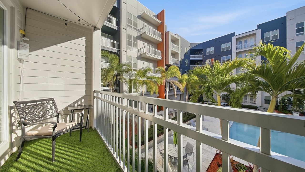 Photo of Outdoor in Courier City - Oscawana
