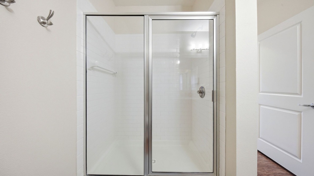 Photo of Bathroom in Courier City - Oscawana