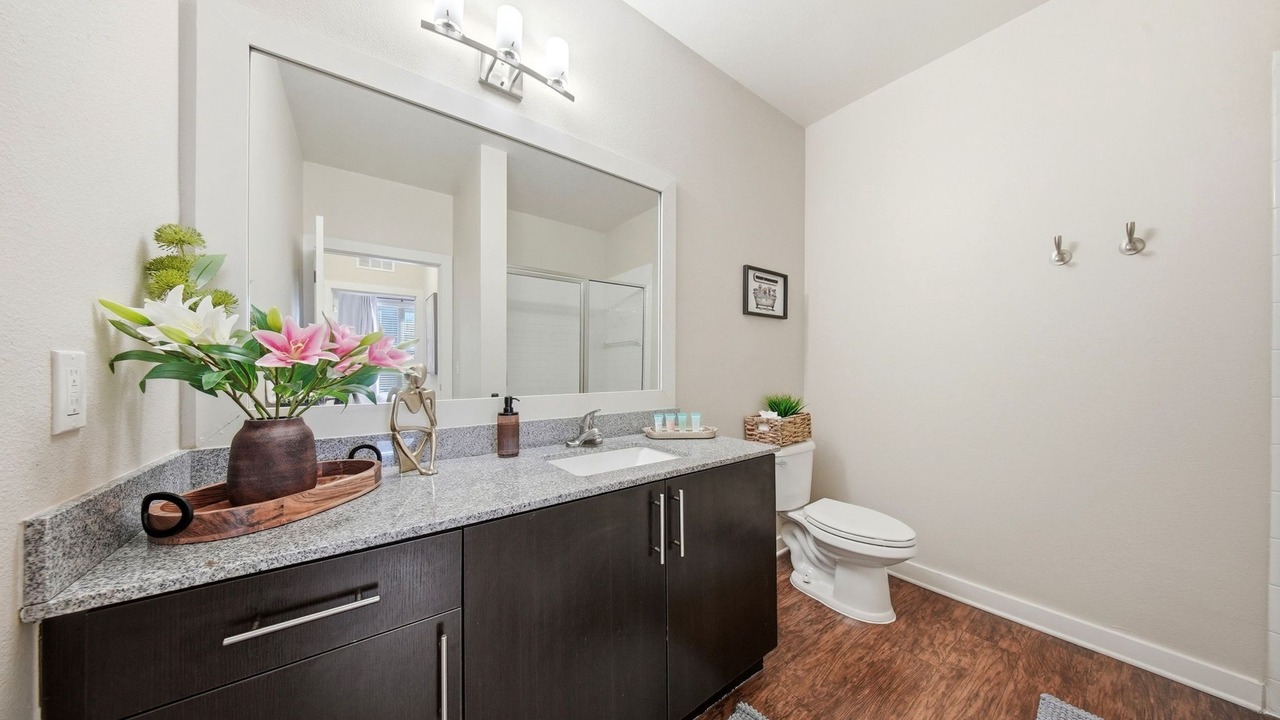 Photo of Bathroom in Courier City - Oscawana