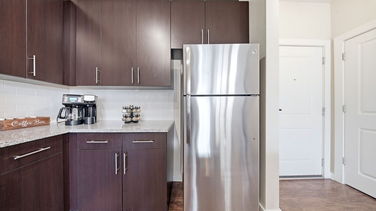 Photo of Kitchen in Courier City - Oscawana