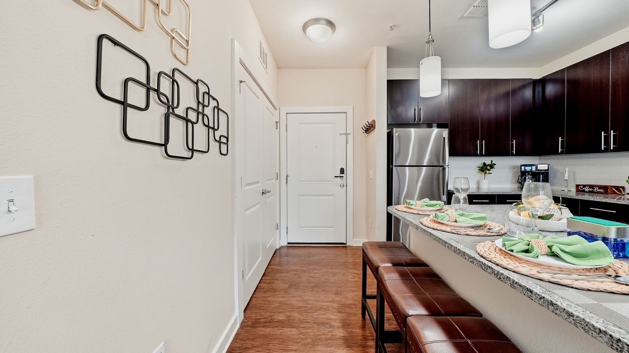 Photo of Kitchen in Courier City - Oscawana
