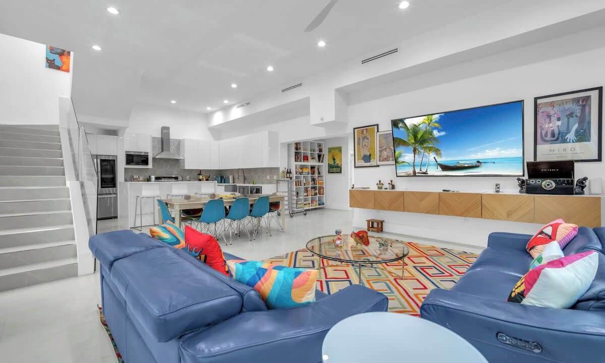 Photo of Outdoor in Northeast Coconut Grove