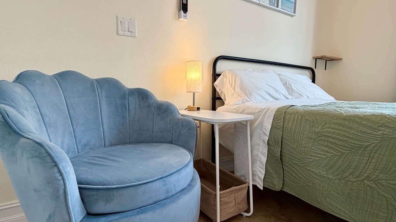 Photo of Bedroom in Bonita Shores
