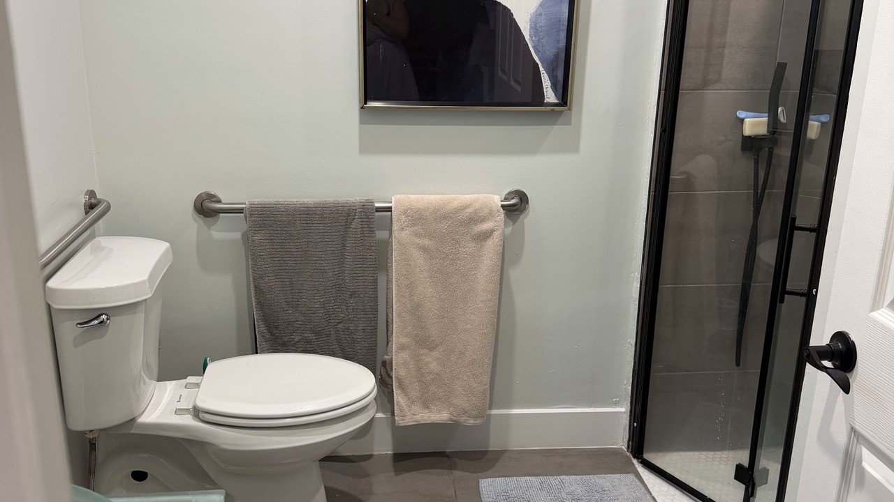 Photo of Bathroom in North Miami