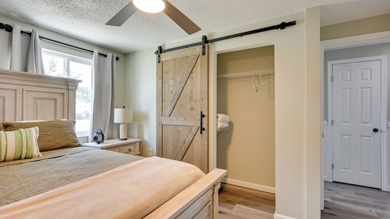 Photo of Bedroom in New Port Richey East