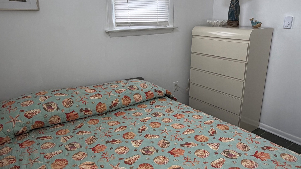 Photo of Bedroom in Beach Haven