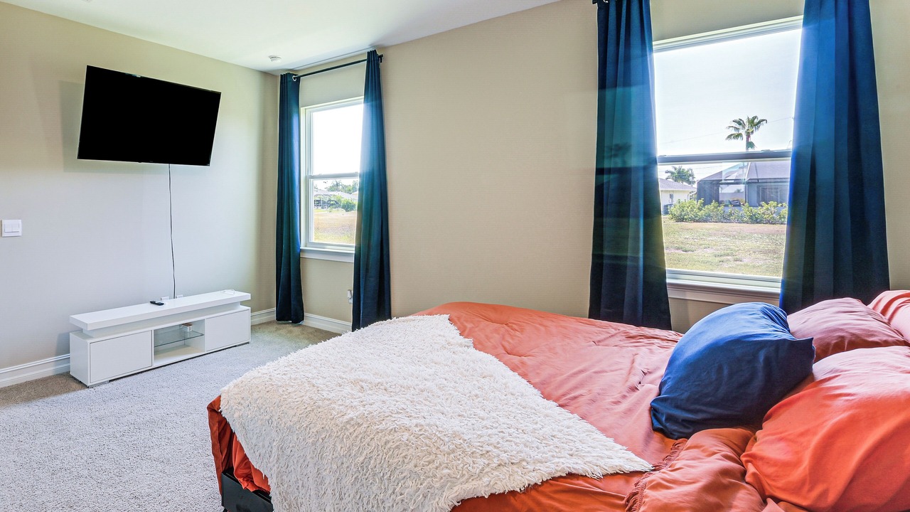 Photo of Bedroom in Deep Creek