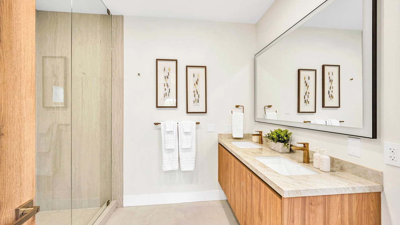 Photo of Bathroom in Lower Matecumbe Key