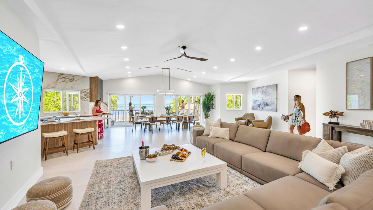 Photo of Livingroom in Lower Matecumbe Key