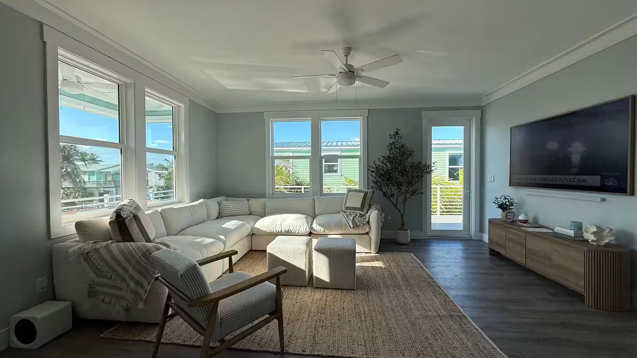 Photo of Livingroom in Little Torch Key