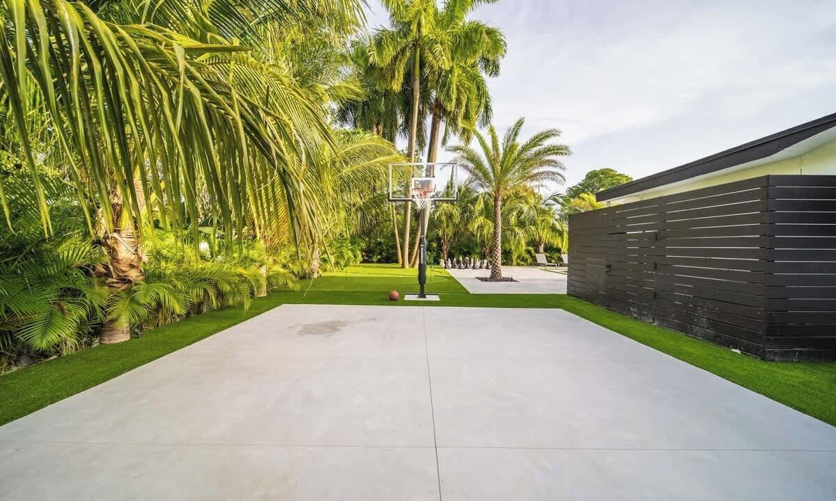 Photo of Others in Golden Glades