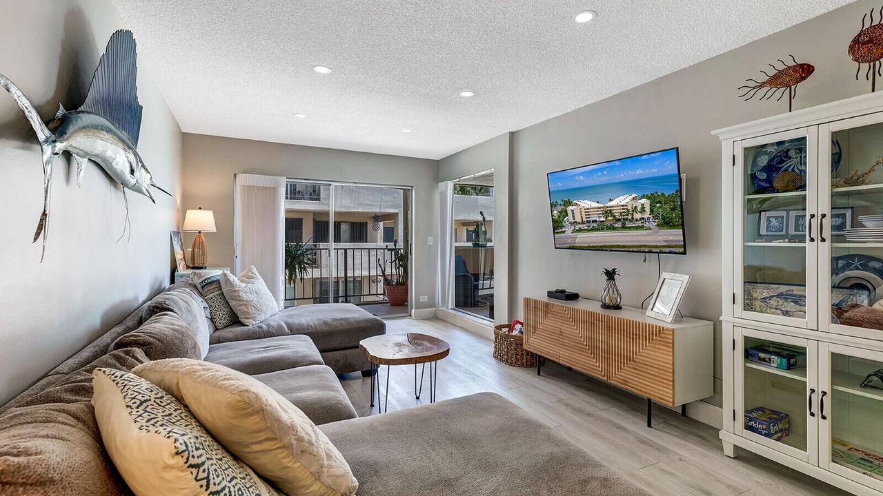 Photo of Livingroom in Islamorada