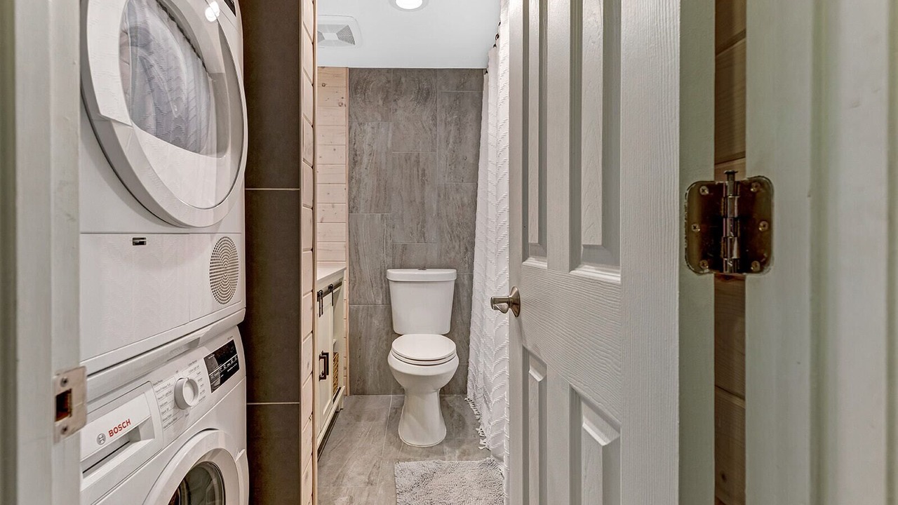 Photo of Bathroom in Islamorada