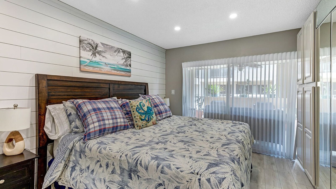 Photo of Bedroom in Islamorada