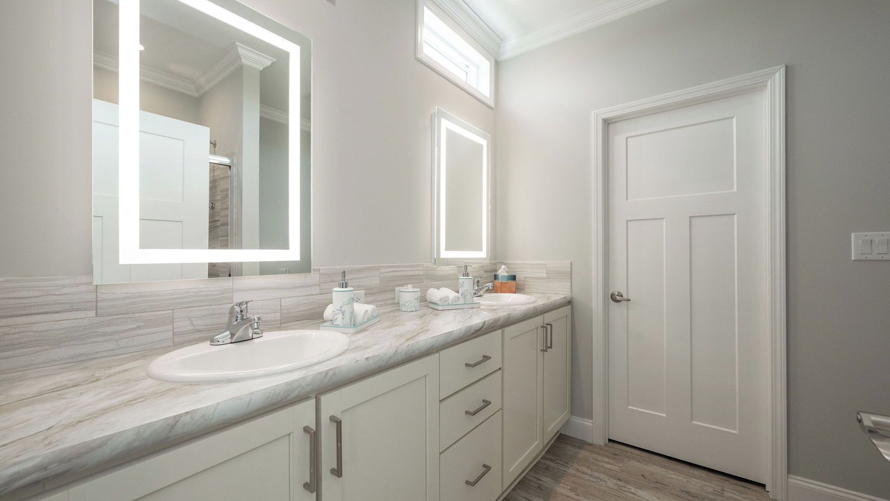 Photo of Bathroom in Summerland Key