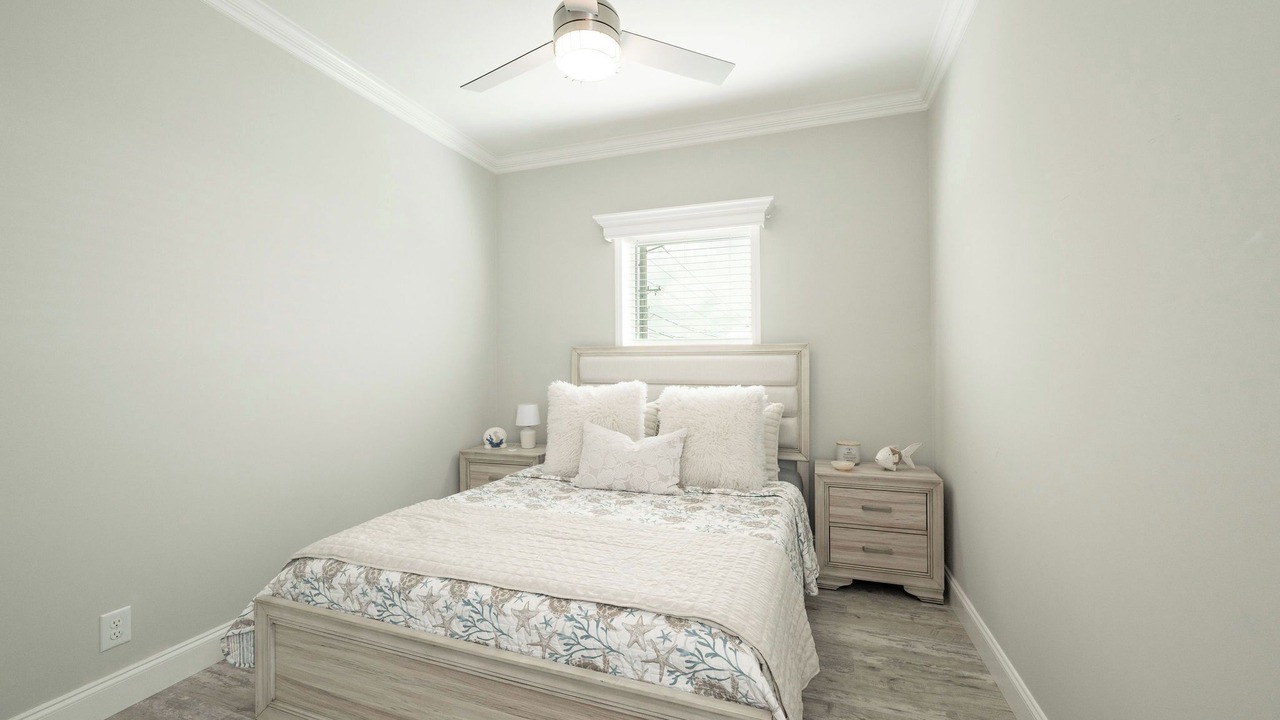 Photo of Bedroom in Summerland Key