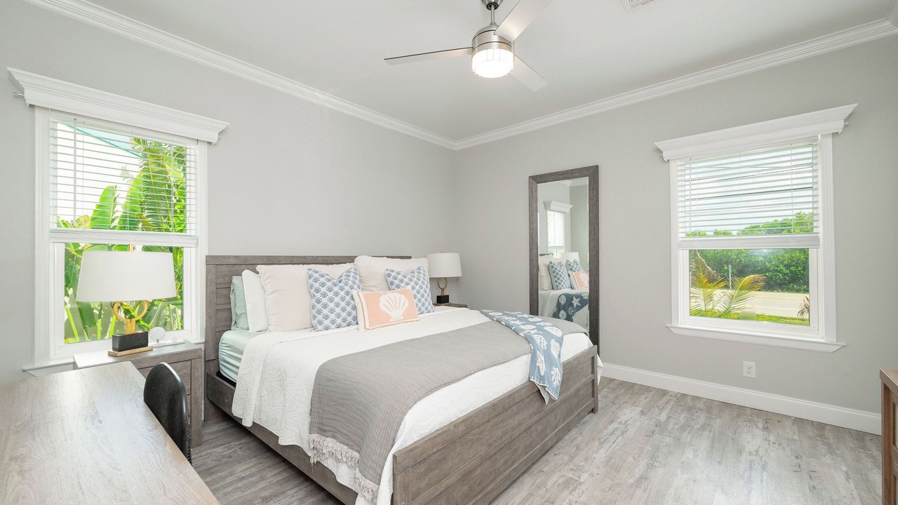 Photo of Bedroom in Summerland Key