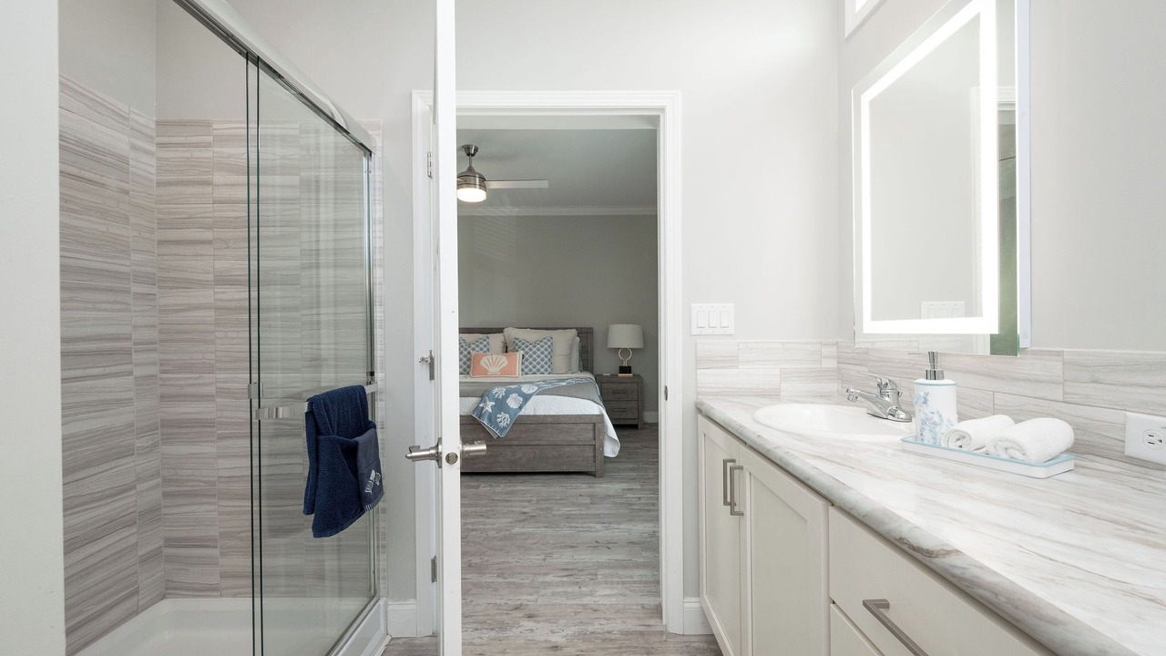 Photo of Bathroom in Summerland Key