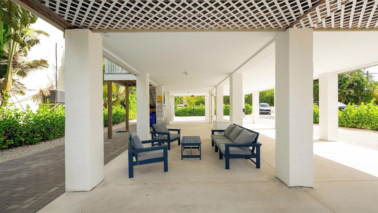 Photo of Patio Balcony in Summerland Key