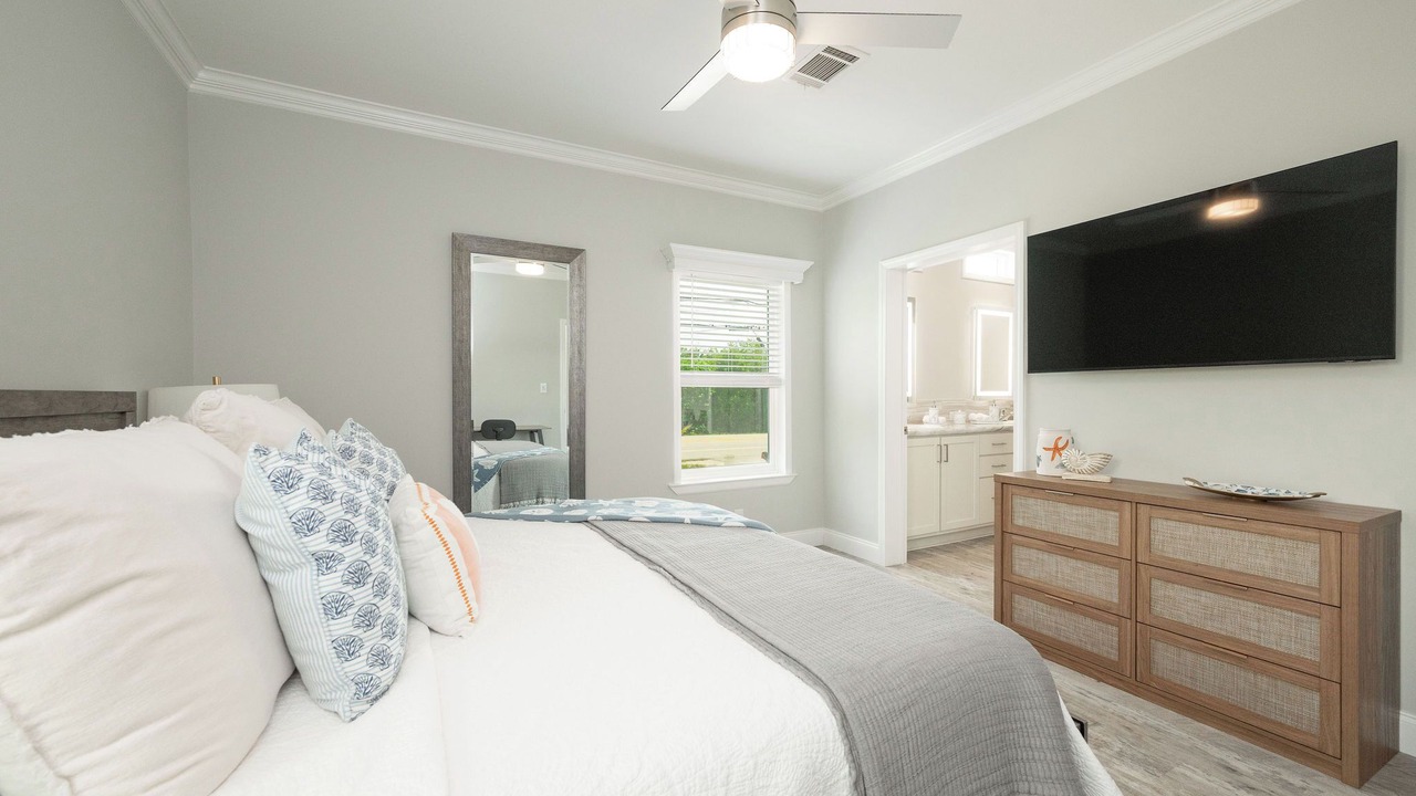 Photo of Bedroom in Summerland Key