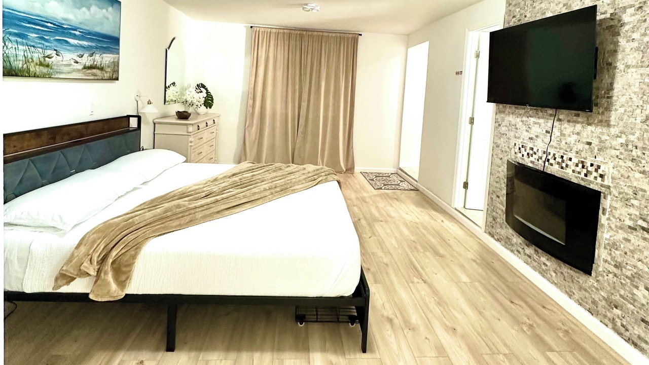 Photo of Bedroom in Temple Crest