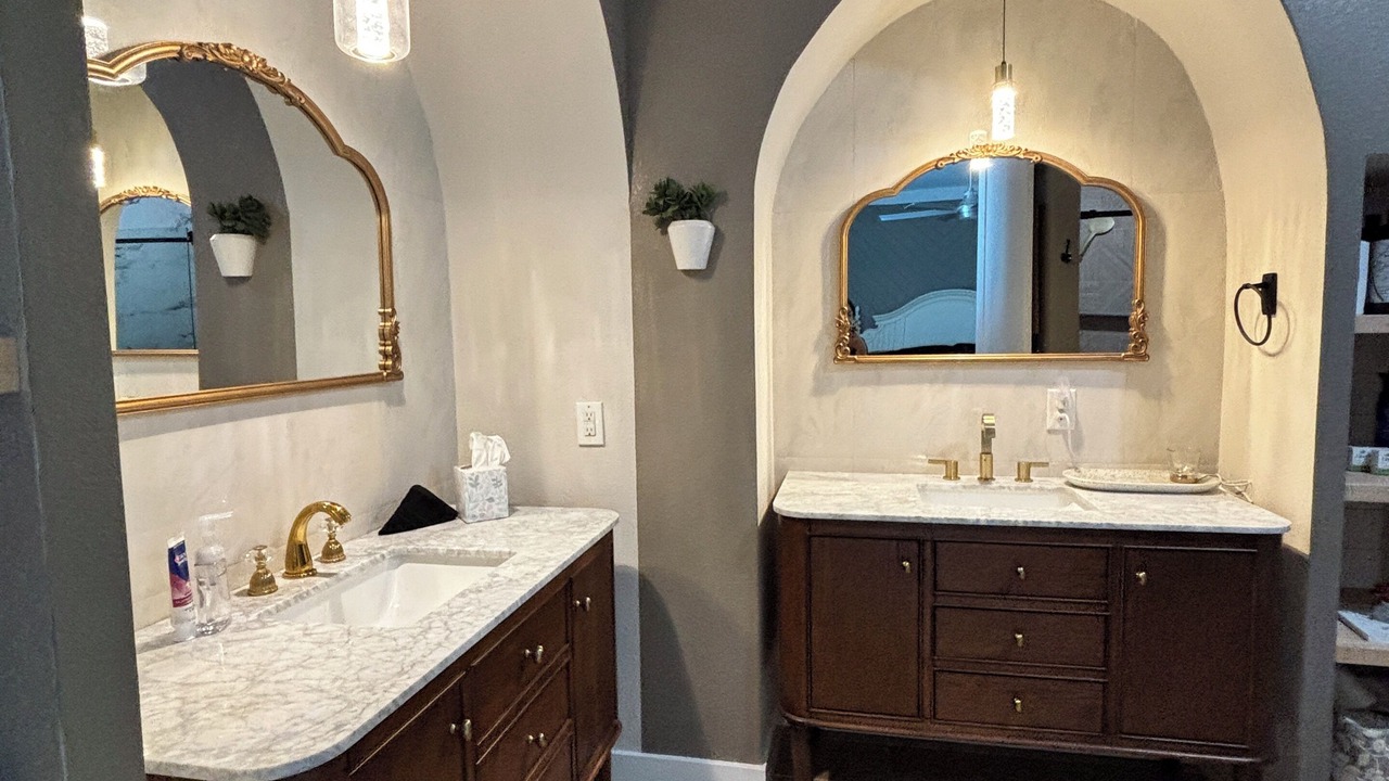 Photo of Bathroom in Arcadia