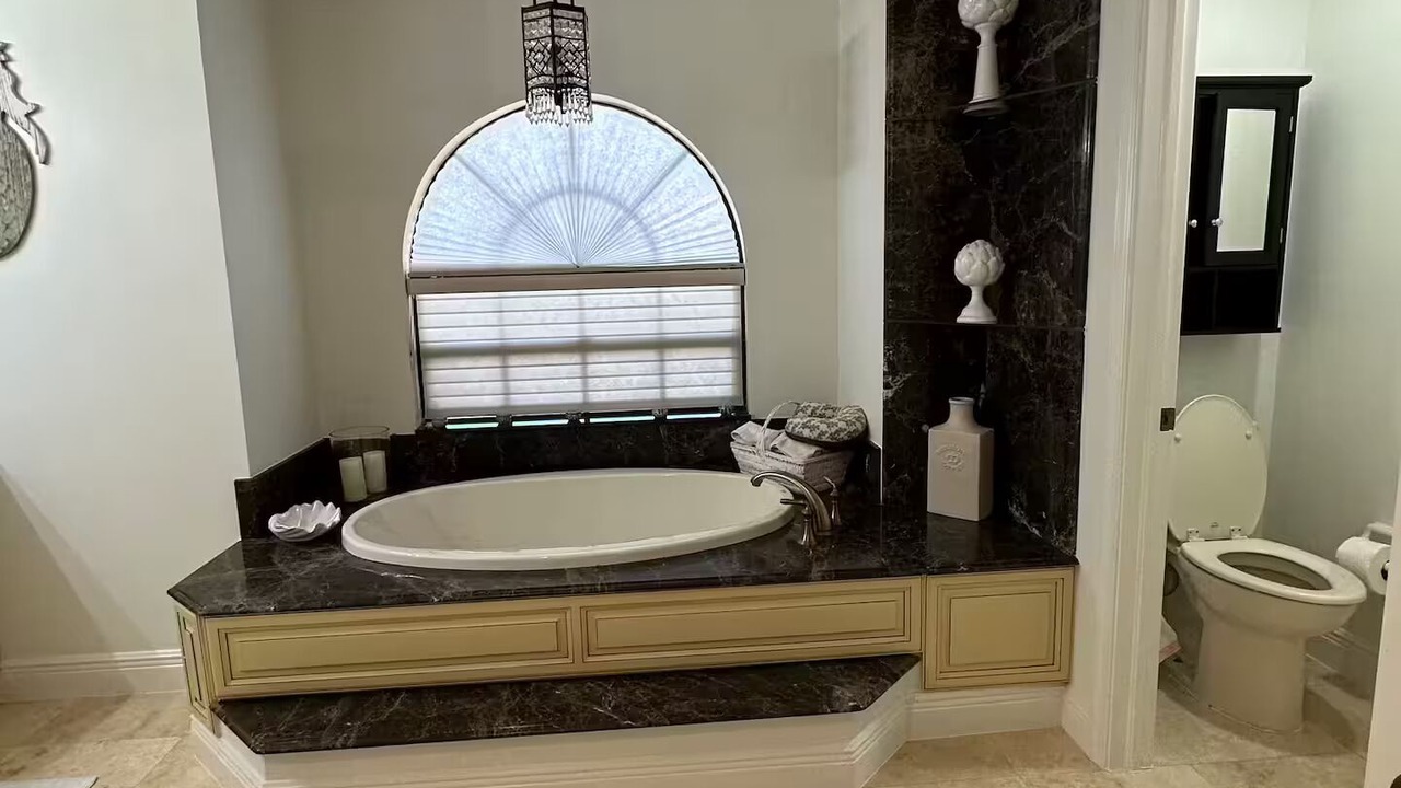 Photo of Bathroom in Gateway