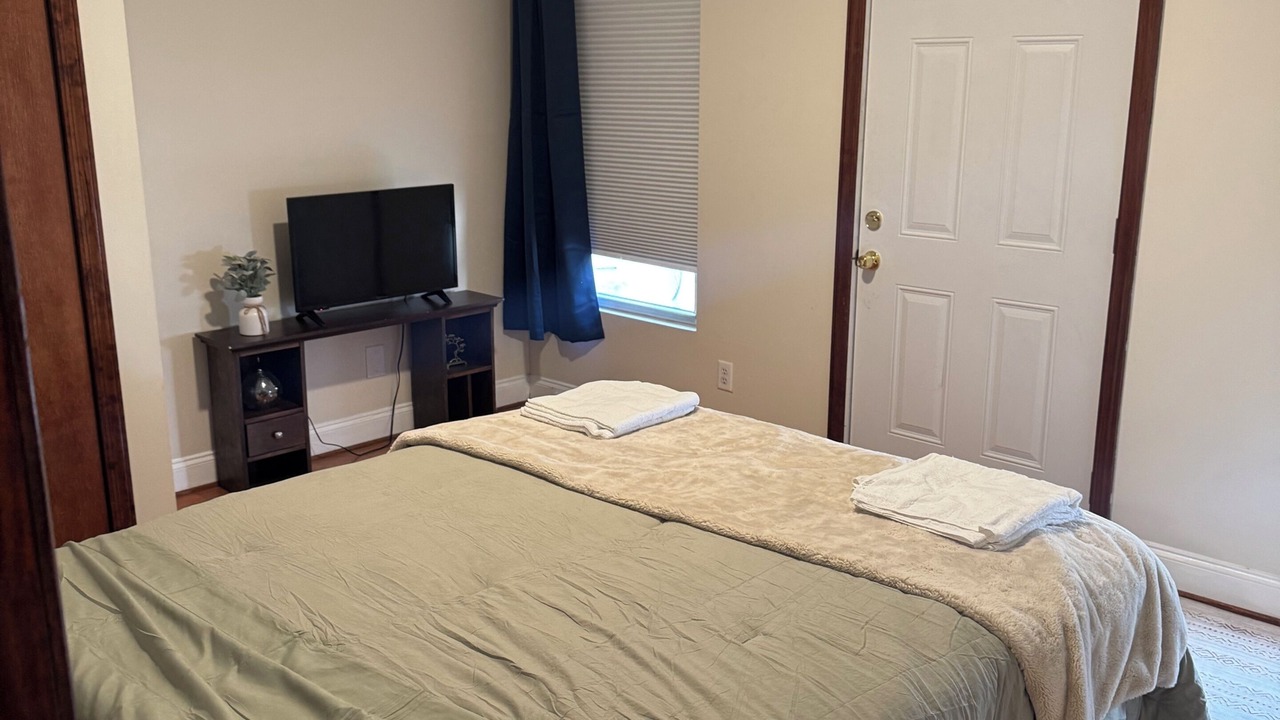 Photo of Bedroom in Chinatown