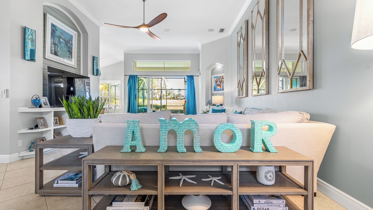 Photo of Livingroom in Lakewood Ranch