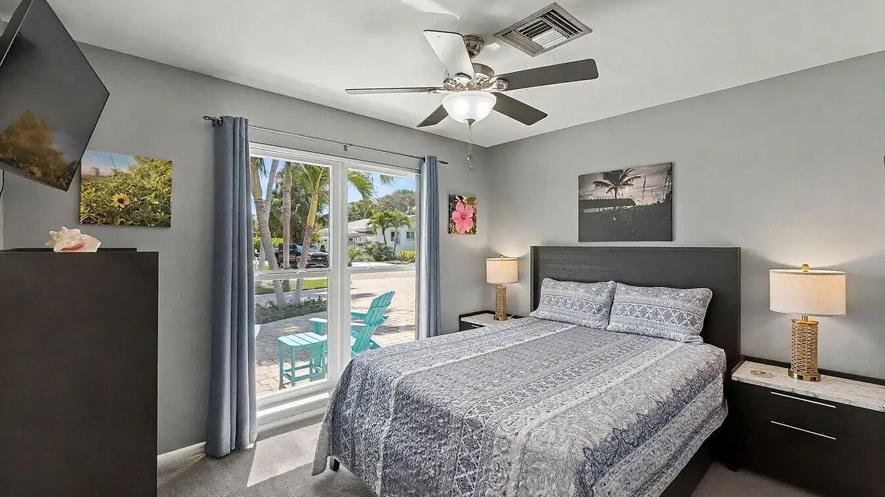Photo of Others in Palm Beach Shores