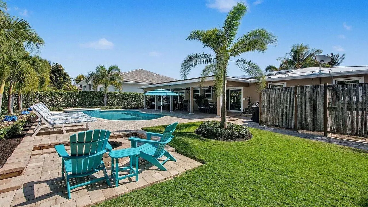 Photo of Others in Palm Beach Shores