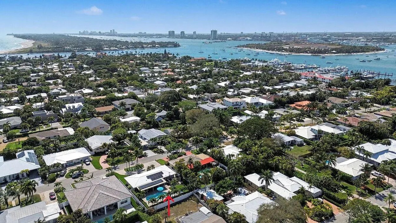 Photo of Others in Palm Beach Shores