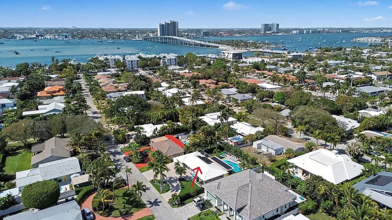 Photo of Others in Palm Beach Shores