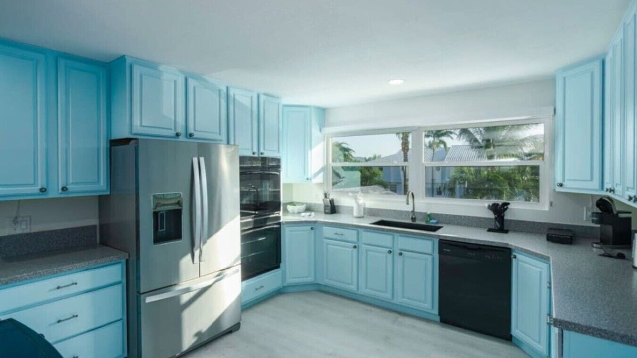 Photo of Kitchen in St. Lucie Village