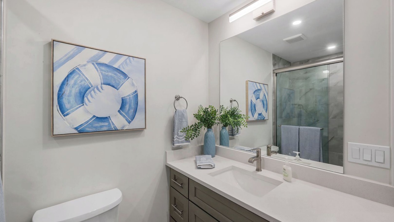 Photo of Bathroom in Central Naples