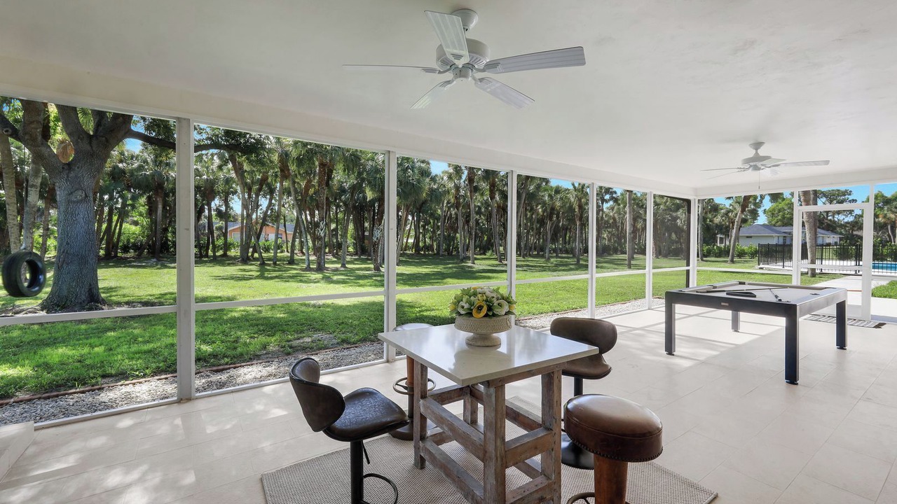 Photo of Outdoor in Central Naples