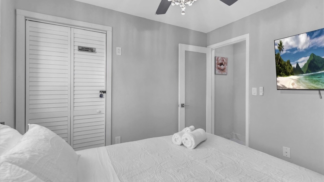 Photo of Bedroom in Homestead